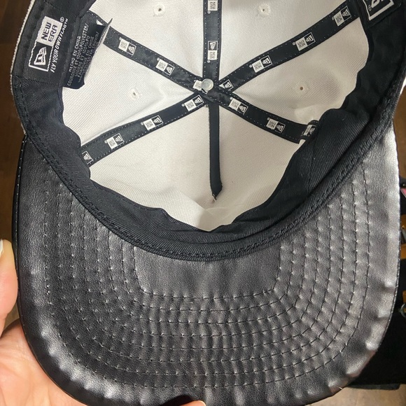 CROOKS HAT - Picture 2 of 8